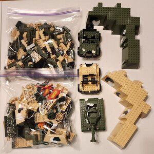 Vintage BLOCKMEN Military Building System Over 400 Pieces